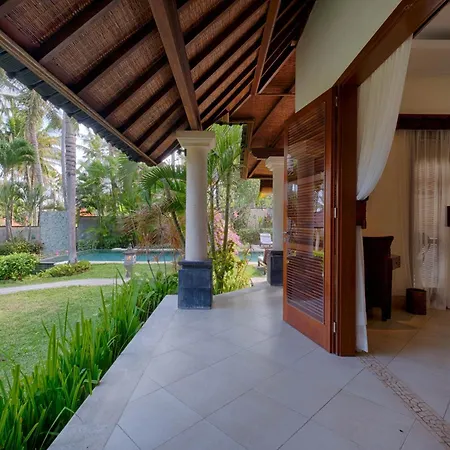 Kutus Kutus Saba Beach Villa-3